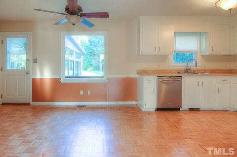 1309 Pineview Dr, Garner, NC 27529 photo 8