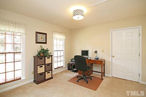 3604 Singleleaf Ln, Raleigh, NC 27616 photo 11