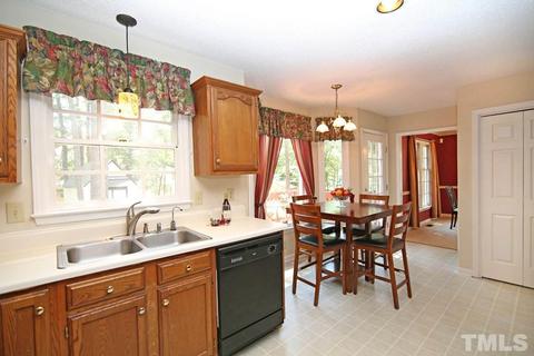 3604 Singleleaf Ln, Raleigh, NC 27616 photo 8