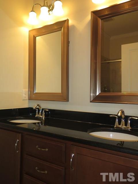 1412 Ardara Ln, Raleigh, NC 27607 photo 9