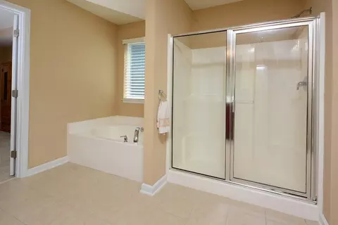 119 Windrush Ln, Durham, NC 27703 photo 17