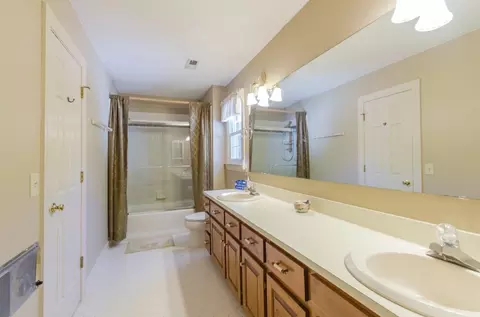 809 Huntsman Dr, Durham, NC 27713 photo 17