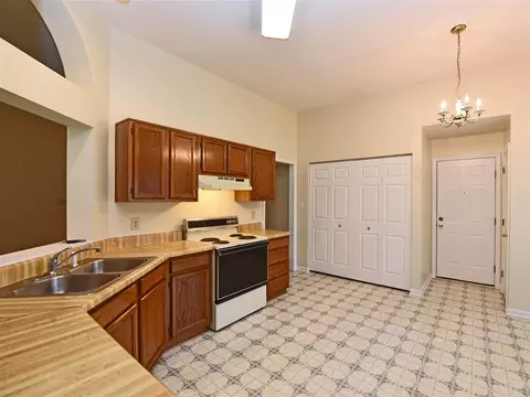 703 Chapwith Rd, Garner, NC 27529 photo 4