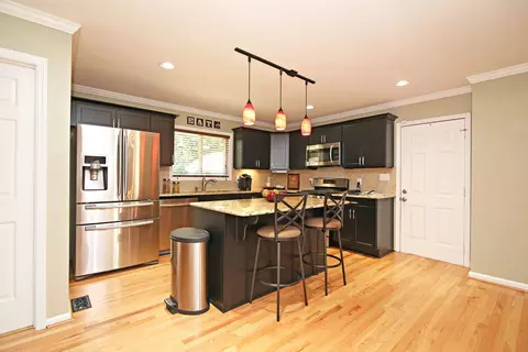 111 Candy Apple Ct, Cary, NC 27513 photo 2