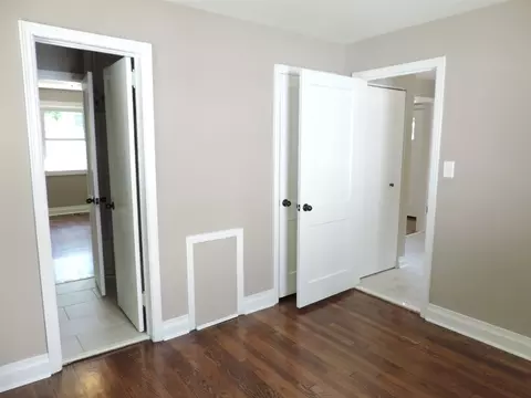 207 S Briggs Ave, Durham, NC 27703 photo 6