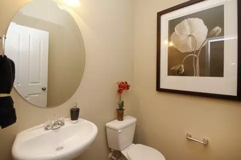 1107 Poplar St, Durham, NC 27703 photo 10