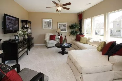 1107 Poplar St, Durham, NC 27703 photo 9