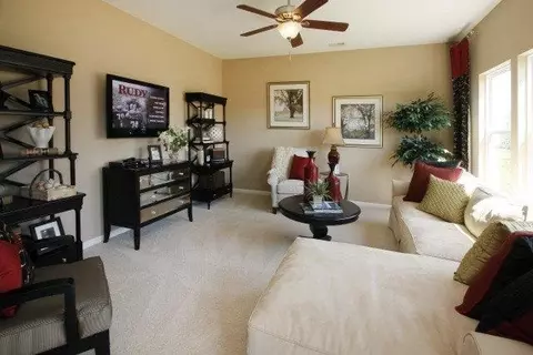 1107 Poplar St, Durham, NC 27703 photo 8
