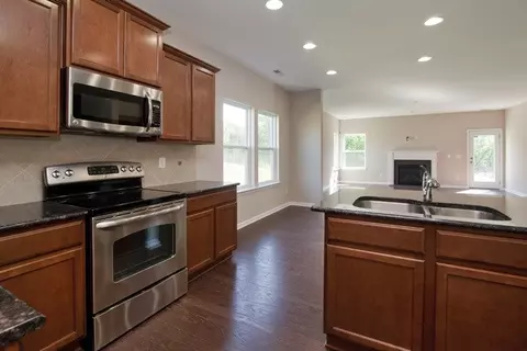 1102 Poplar St, Durham, NC 27703 photo 10