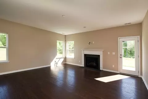 1102 Poplar St, Durham, NC 27703 photo 8