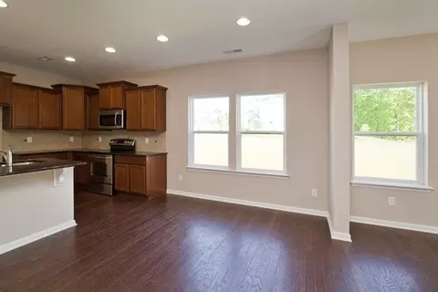 1102 Poplar St, Durham, NC 27703 photo 5