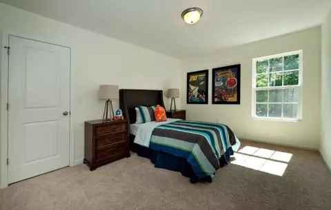 111 Peninsula Ct, Durham, NC 27703 photo 11