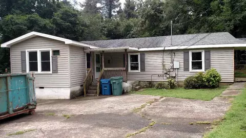 121 W Cornwallis Rd, Durham, NC 27707 photo 1