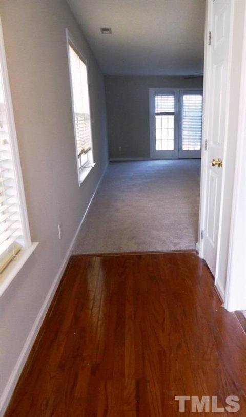5239 Eagle Trace Dr, Raleigh, NC 27604 photo 2