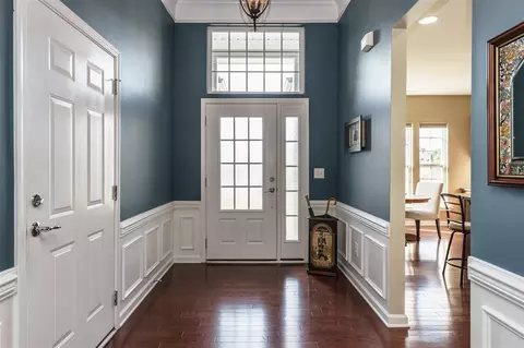 708 Eldridge Loop, Cary, NC 27519 photo 2