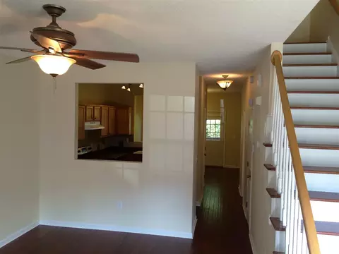 9 Moorefield Ct, Durham, NC 27705 photo 3