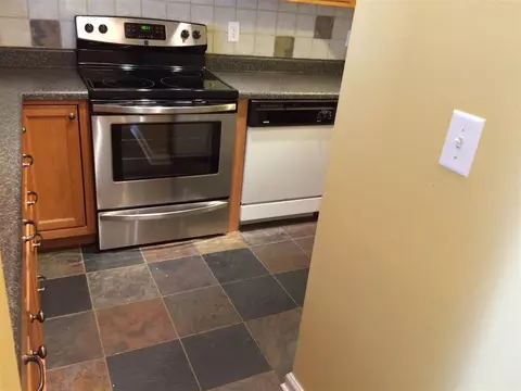 9 Moorefield Ct, Durham, NC 27705 photo 7