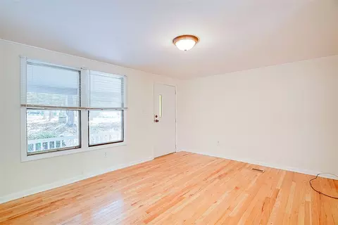 306 Epperson Dr, Durham, NC 27712 photo 6
