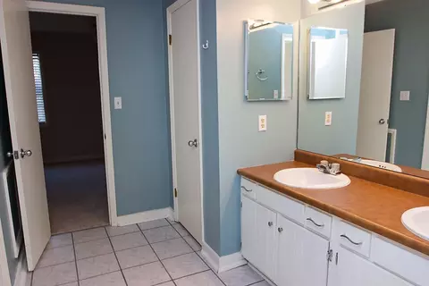 23 Willow Bridge Dr, Durham, NC 27707 photo 13