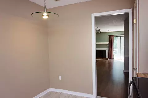 23 Willow Bridge Dr, Durham, NC 27707 photo 6