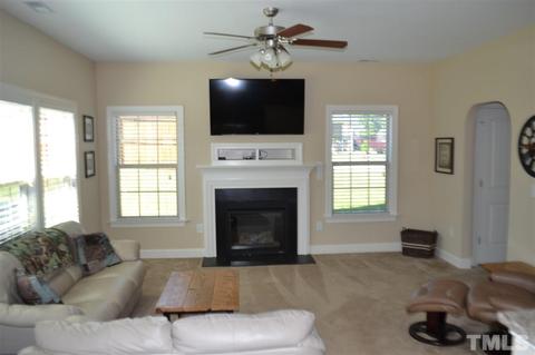 10 Dexter Ridge Dr, Angier, NC 27501 photo 7