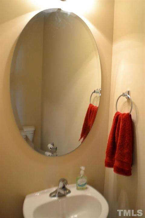 10 Dexter Ridge Dr, Angier, NC 27501 photo 5