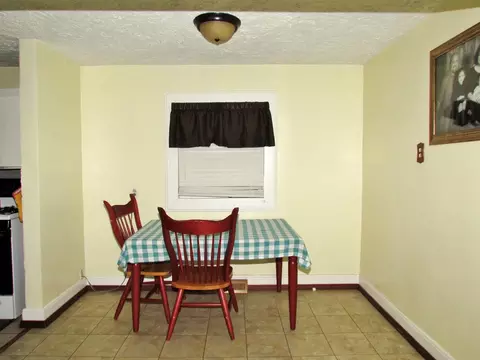 1227 Pointer St, Roxboro, NC 27573 photo 13