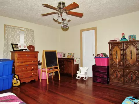 1227 Pointer St, Roxboro, NC 27573 photo 24
