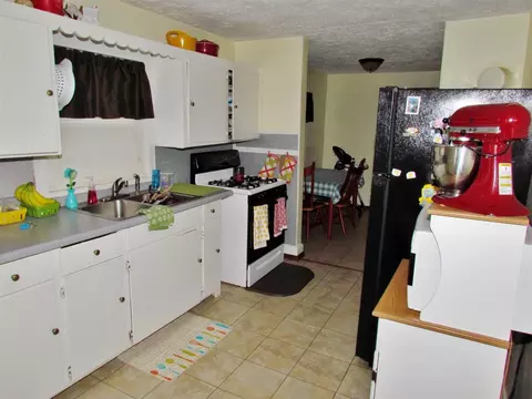 1227 Pointer St, Roxboro, NC 27573 photo 17