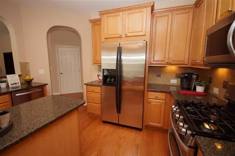 6036 Mcdevon Dr, Raleigh, NC 27617 photo 9