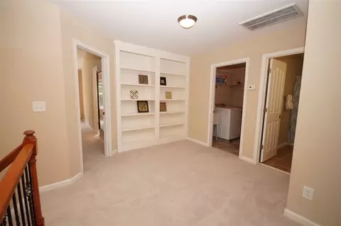 6036 Mcdevon Dr, Raleigh, NC 27617 photo 12