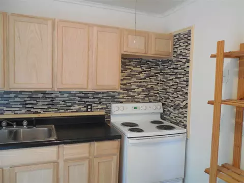 829 Ridgeway Ave, Durham, NC 27701 photo 10