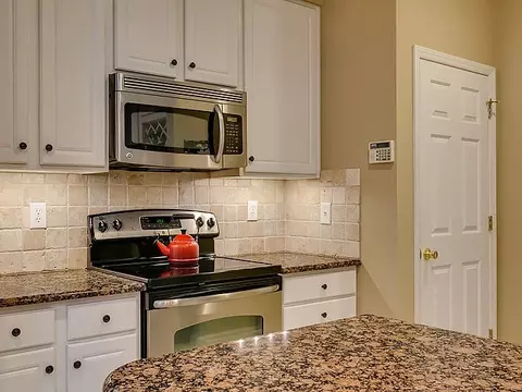 4409 Cumberland Dr, Durham, NC 27705 photo 10