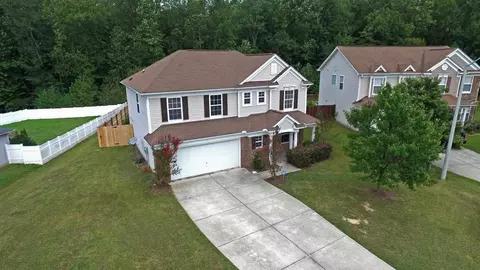 101 Dockrail Ct, Garner, NC 27529 photo 4