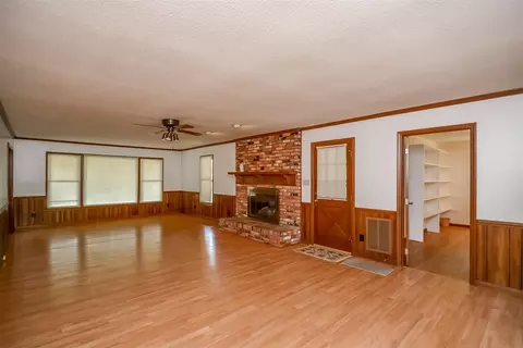 605 Mcgee Rd, Benson, NC 27504 photo 5