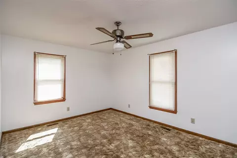 605 Mcgee Rd, Benson, NC 27504 photo 14