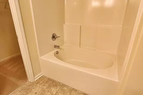2 Frinton Pl, Durham, NC 27704 photo 6