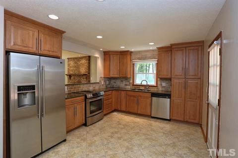 5519 Genesee Dr, Durham, NC 27712 photo 8