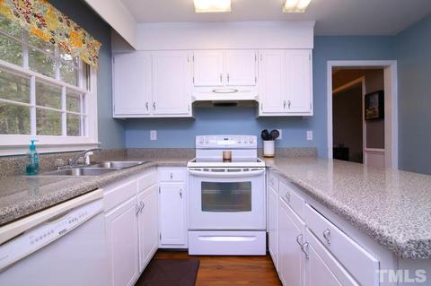 5502 Pelham Rd, Durham, NC 27713 photo 6