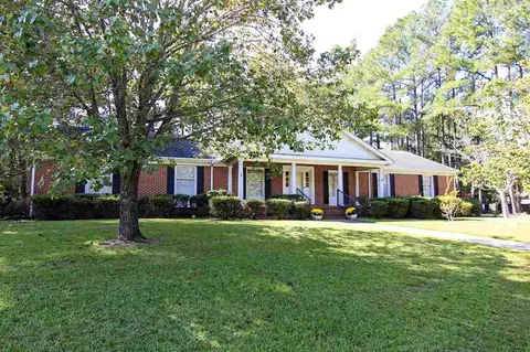 415 Beechwood Dr, Smithfield, NC 27577 photo 2