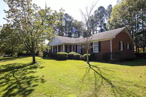415 Beechwood Dr, Smithfield, NC 27577 photo 3