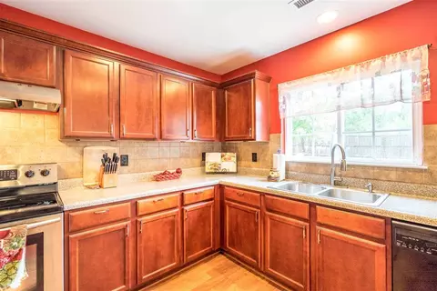 140 Sleeper Car Ln, Garner, NC 27529 photo 9