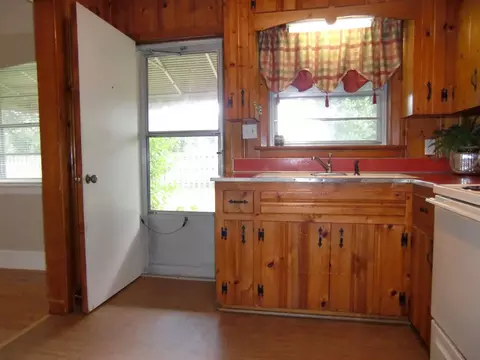 801 Denim Dr, Erwin, NC 28339 photo 10