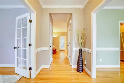 8422 Eagle View Dr, Durham, NC 27713 photo 4