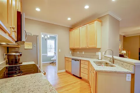 8422 Eagle View Dr, Durham, NC 27713 photo 14