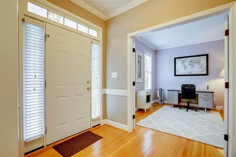 8422 Eagle View Dr, Durham, NC 27713 photo 2