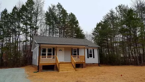 17 Eli Ct, Roxboro, NC 27573 photo 1
