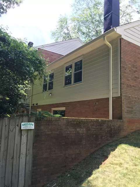 3160 Morningside Dr, Raleigh, NC 27607 photo 5