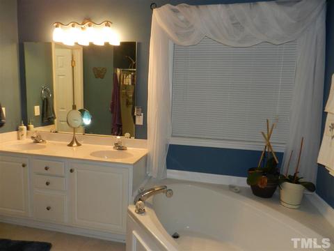 269 Clarence Ln, Garner, NC 27529 photo 16