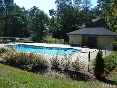 111 Danforth Dr, Cary, NC 27511 photo 3